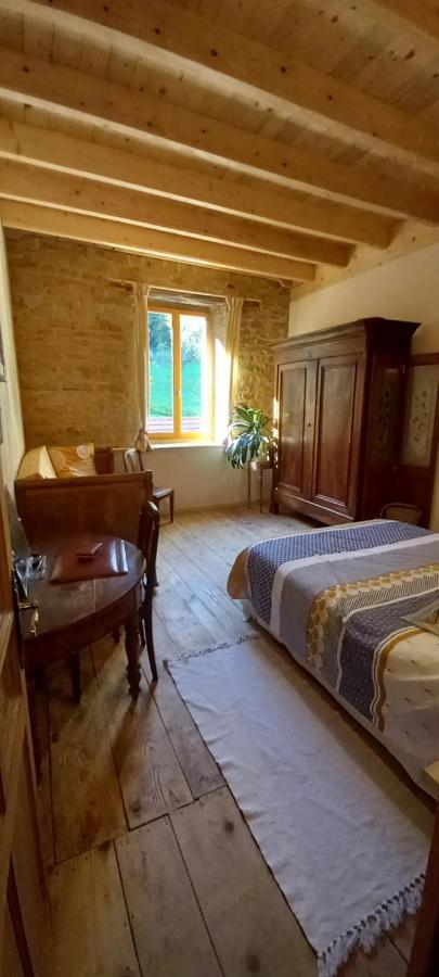 Appartement De Charme Dans Une Maison Isolee Presilly  外观 照片
