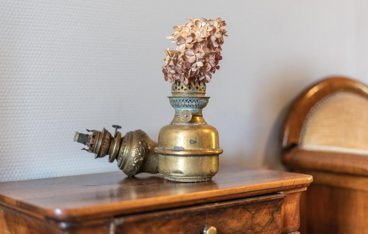 Appartement De Charme Dans Une Maison Isolee Presilly  外观 照片